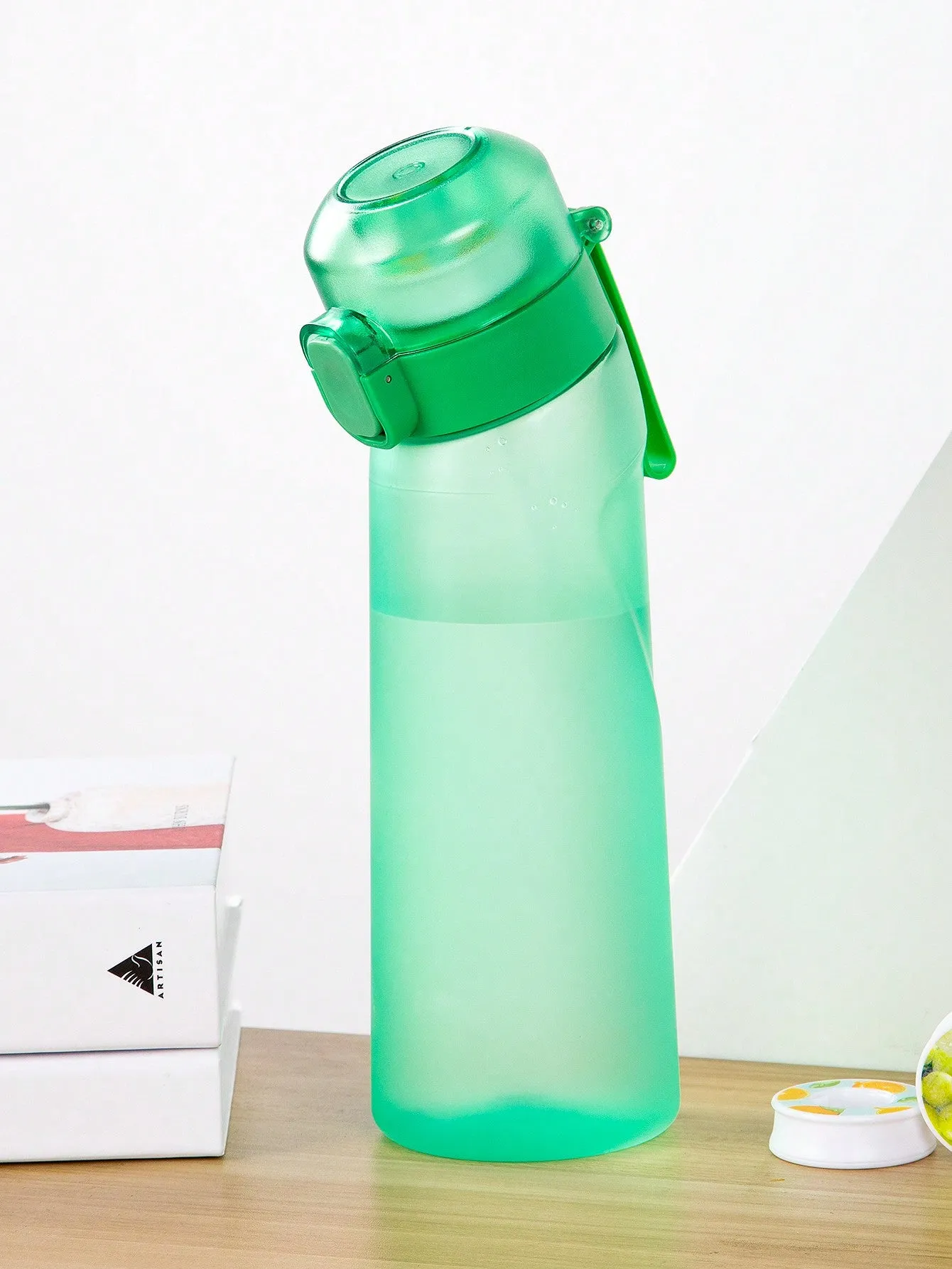 Air Bottle Up,Drinking Bottle 800ML With One Random Flavoured Pods Suitable For Gyms, Schools, Air Flavored Water Bottle