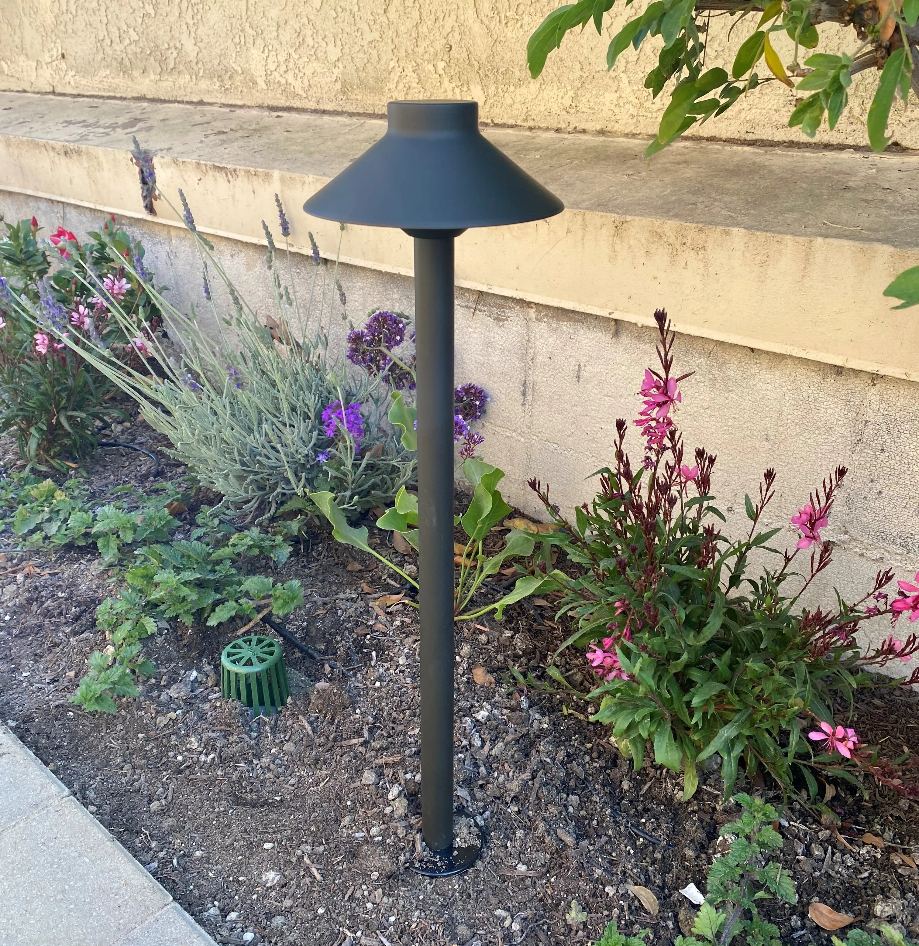 Cascade Solid Cast Brass Pathway Light