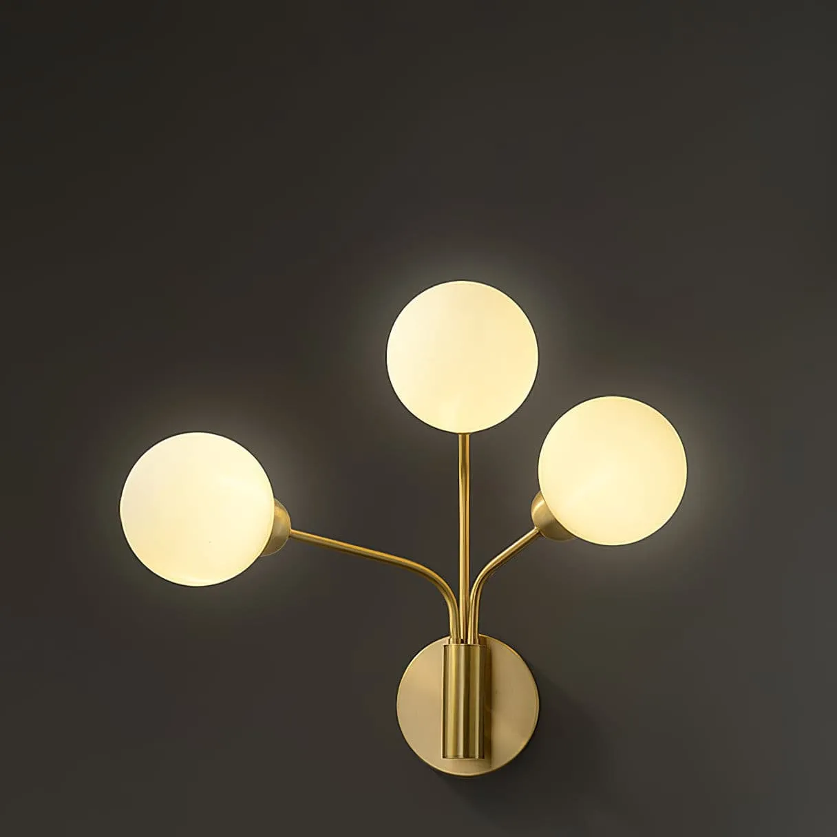 Chelso Wall Lamp