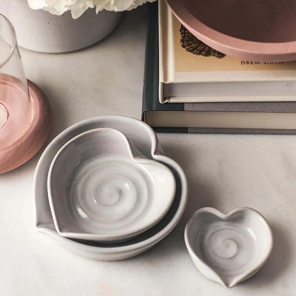 Farmhouse Pottery Heart Dish Set