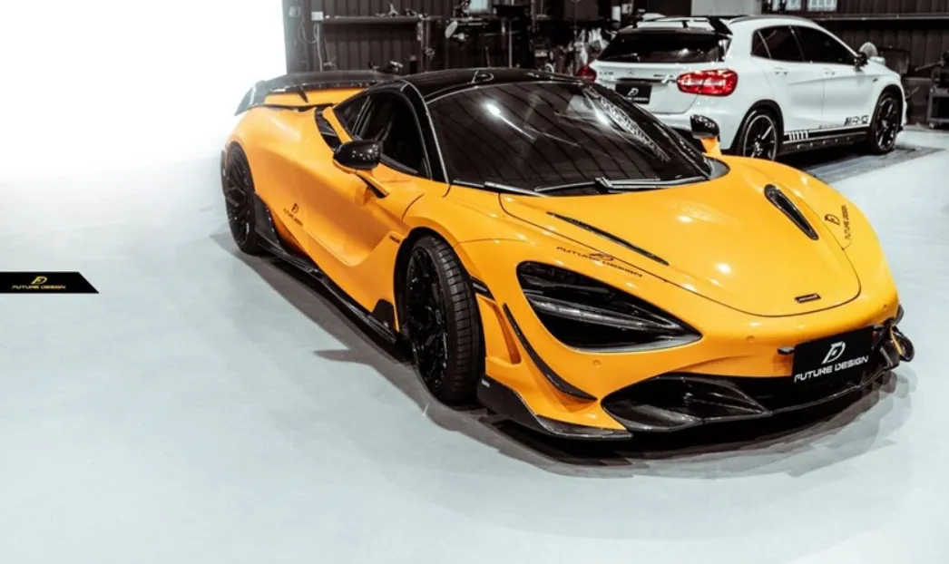 Future Design Carbon Fiber Front Lip Splitter for McLaren 720S