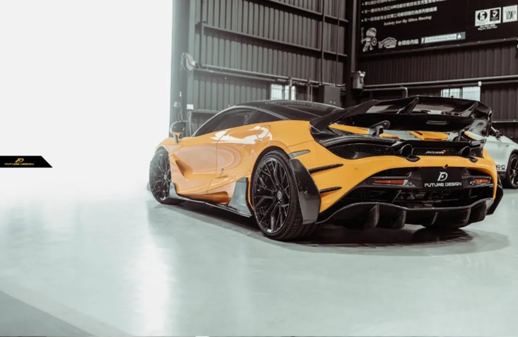 Future Design Carbon Fiber Rear Diffuser for McLaren 720S