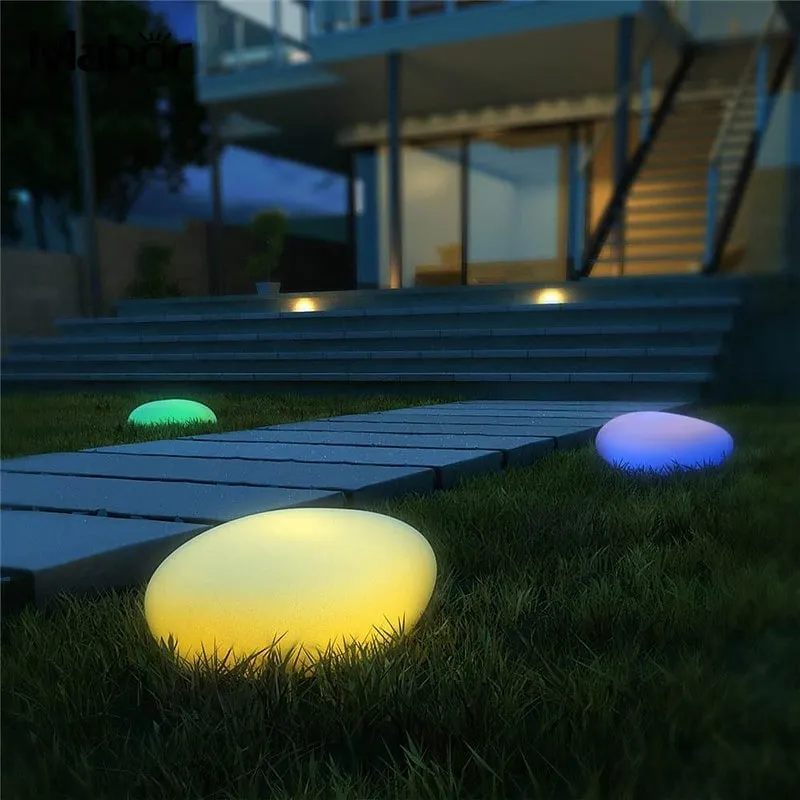 Indoor & Outdoor Solar Cobblestone Light