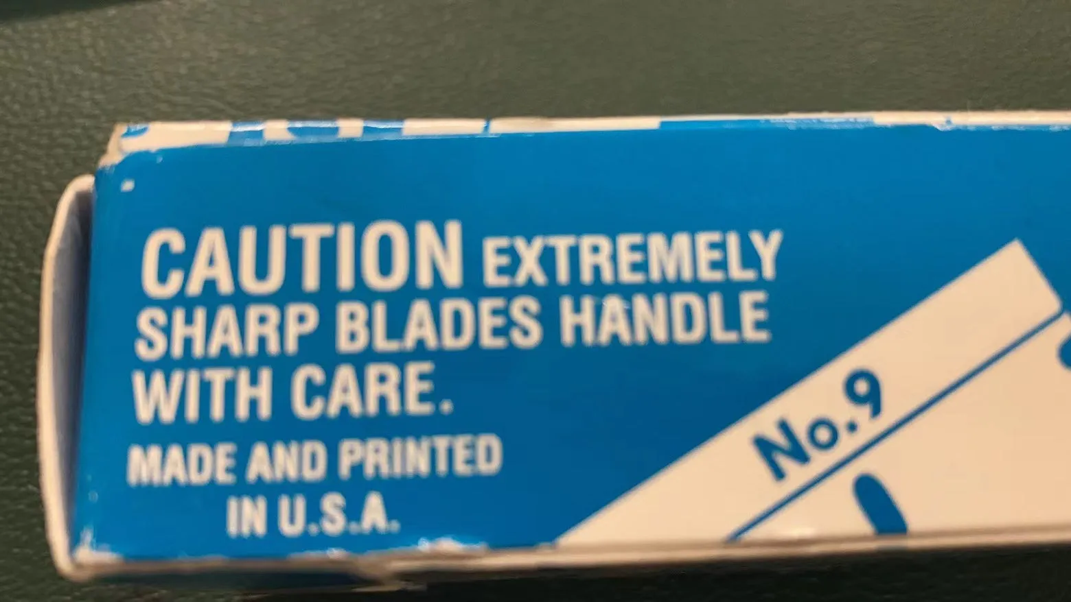 Metal Razor Blades No.9 Double Honed Single Edge Carton Case