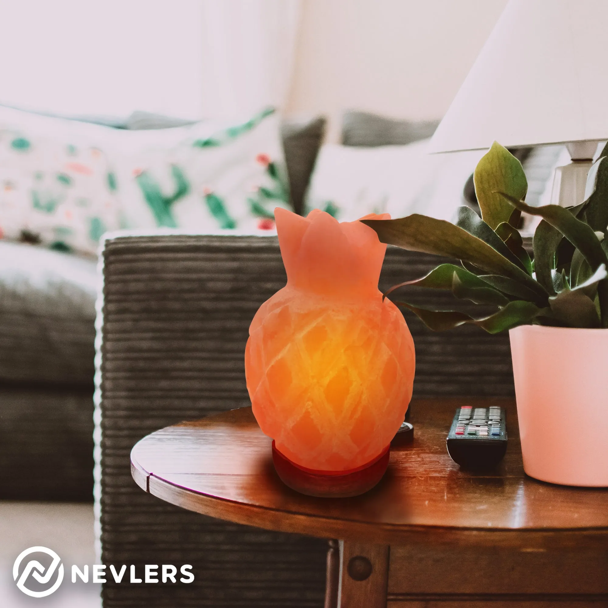 Nevlers Himalayan Salt Lamp - Unique Pineapple Design