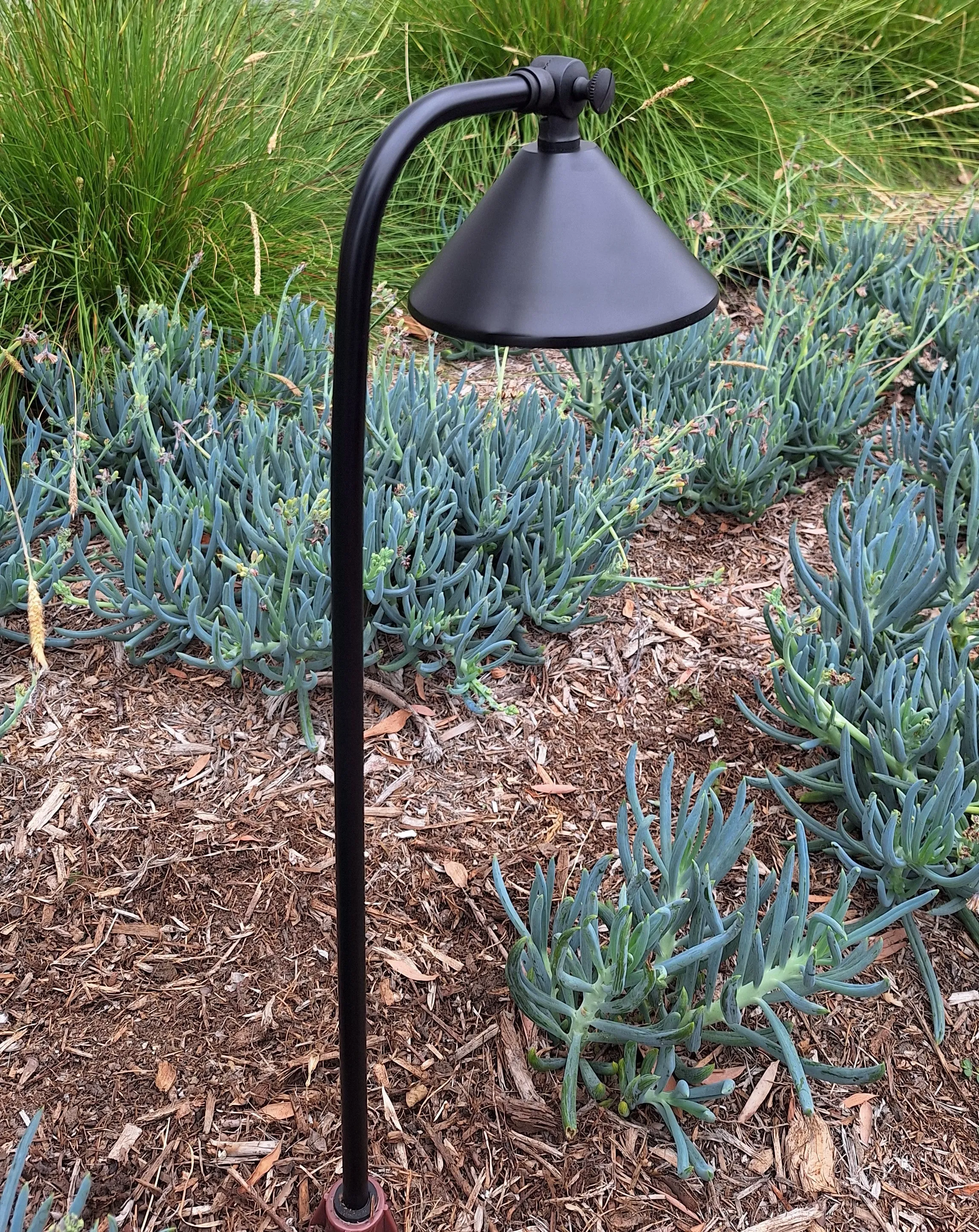 Noir Casquette Solid Brass Black Directional Pathway Light